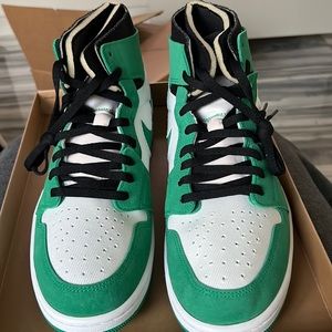 Stadium green and black air Jordan 1 zoom comfort